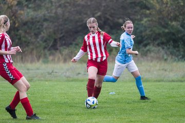 Bild 159 - wBJ TuS Tensfeld - SV Fortuna St. Juergen